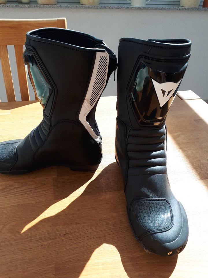 Dainese- Motorrad-Schuhe- Gr.39 in Schwerte