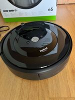 ** Staubsaugerroboter iRobot Roomba e5 ** Kr. München - Planegg Vorschau