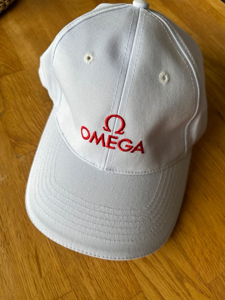 Original Omega Cap *weiß mit roter Schrift * Neu in München