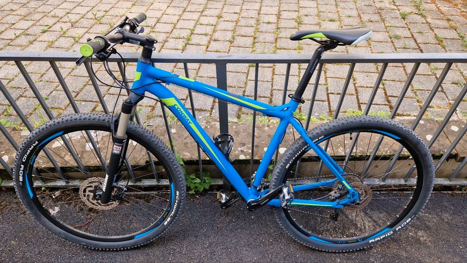 Conway Mountainbike Topzustand 29 Zoll Shimano Schwalbe Rox Shox in Stuttgart