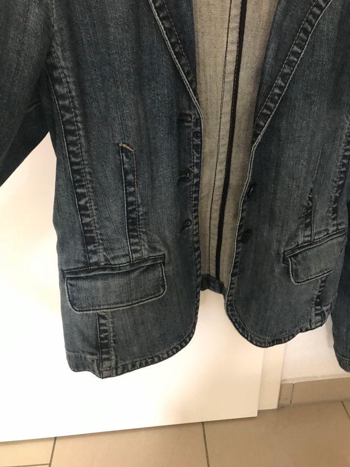 Esprit Jeans Jacke neuwertig  Größe 40 in Dortmund