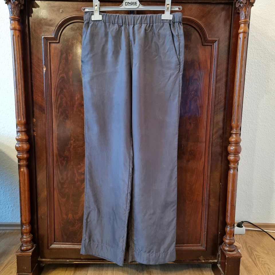 DAMEN I COS SEIDENHOSE, 100% SEIDE, MAULBEERSEIDE, DUNKELGRAU, 34 in Hof (Saale)