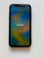 Apple iPhone 11 128 GB schwarz inkl. Hülle TOP Zustand München - Maxvorstadt Vorschau