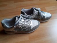 Sneaker, weiß-silber Gr. 38 Baden-Württemberg - Zell unter Aichelberg Vorschau