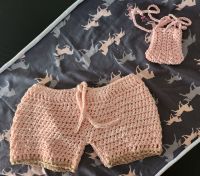 Shorts/Bloomer mit Mütze, Tuch und Täschchen Schleswig-Holstein - Tangstedt  Vorschau