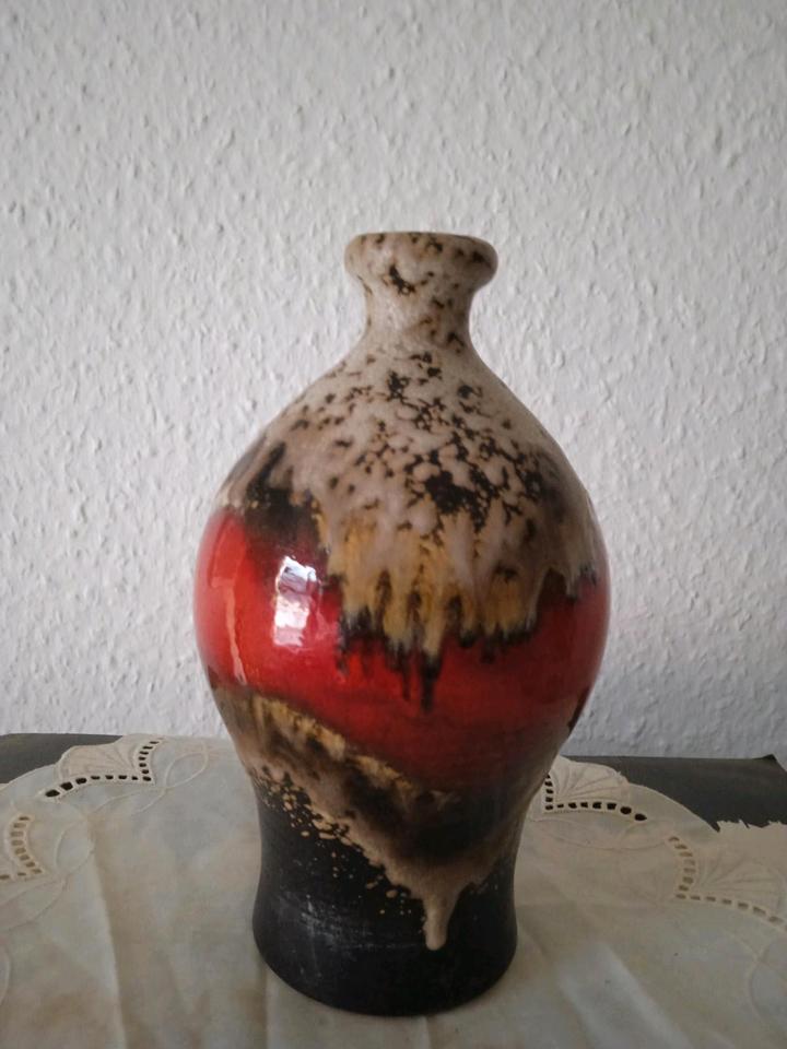 D b Vase. Keramik . Glasur.Mehr farbig.germany aus 50er.. Gut. in Hannover