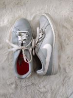 Nike Damen Sneaker Gr. 39 Dresden - Blasewitz Vorschau