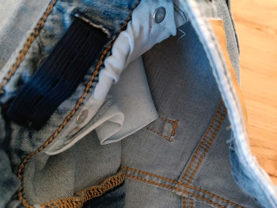 Teilw.NEU+ungetragen!Mädchen Blue-Jeans Größe 152,verstellb. Bund in Kusel