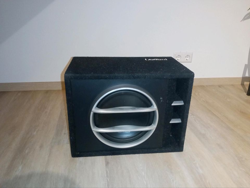 Subwoofer Axton AX 825 in Schrozberg