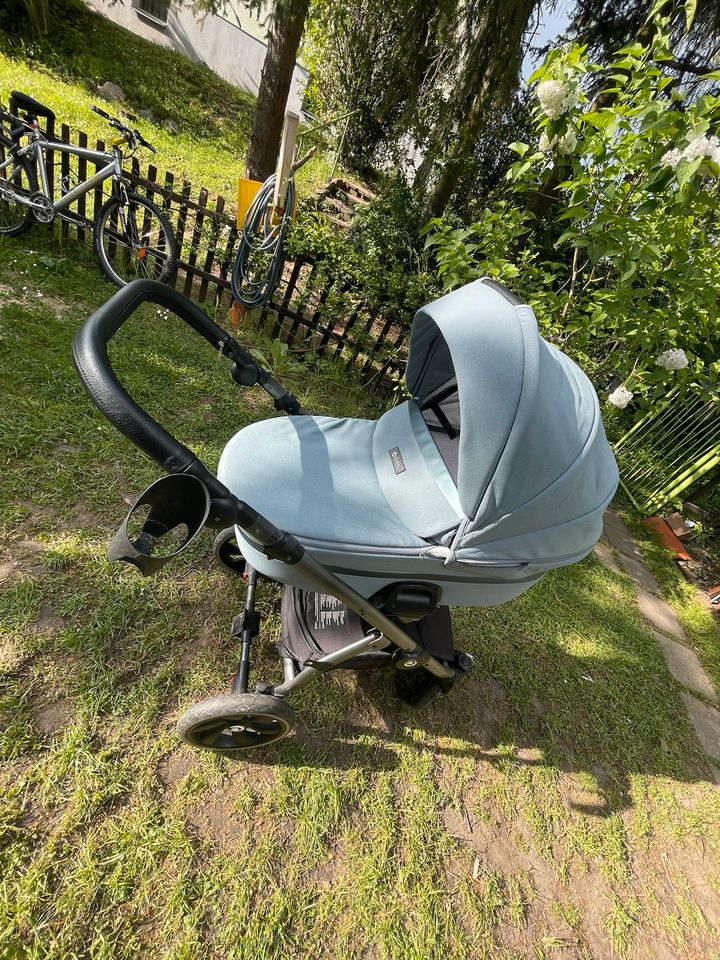 Kinderwagen Tutis Uno in Halle