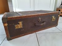 Uralter Koffer, Antik, Deko oder für Oldtimer Stuttgart - Plieningen Vorschau