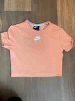 Nike air Sport Croptop Rose / apricot S Bayern - Kaufbeuren Vorschau