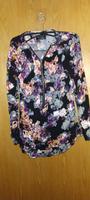 Neu - Langarmshirt bunte Blumen Größe S von Jenifer Taylor Sachsen - Rochlitz Vorschau