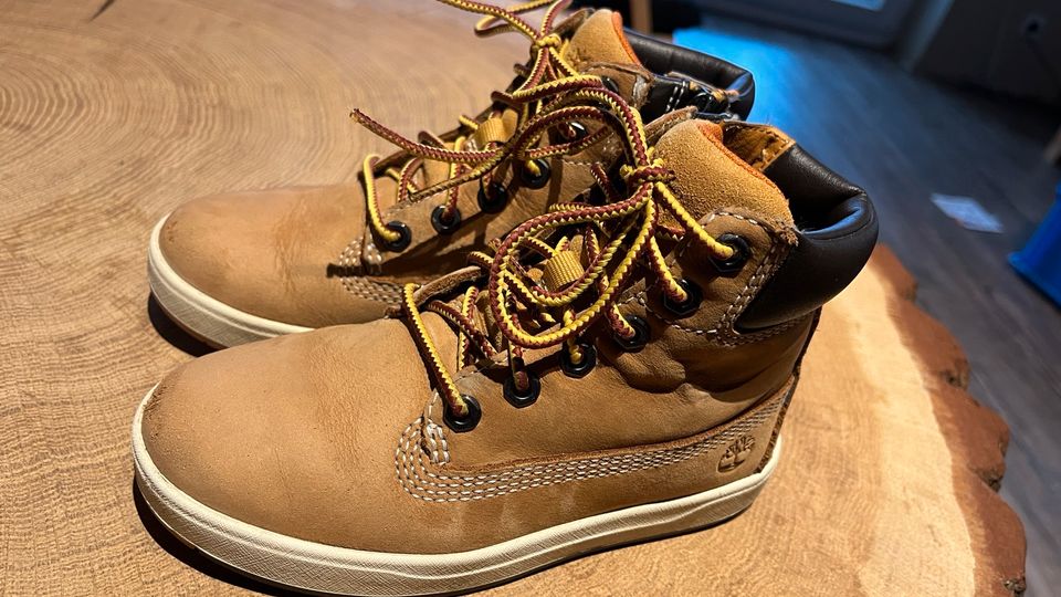 Top Timberland Boots / Halbschuhe Gr.28 in Kraichtal