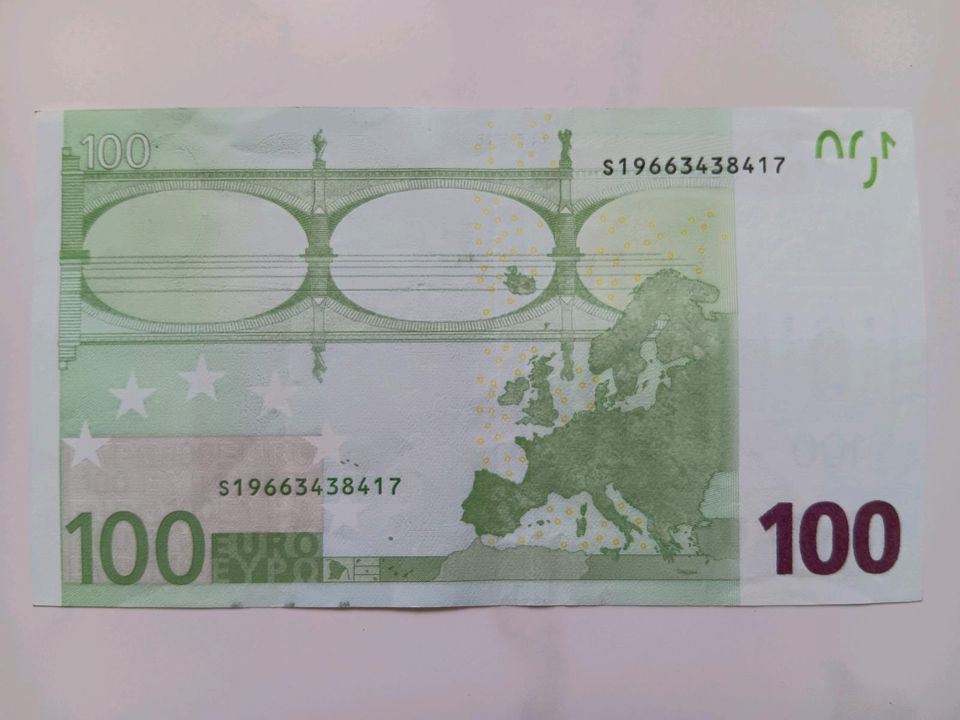 Alter 100€ Schein von 2002 in Besigheim