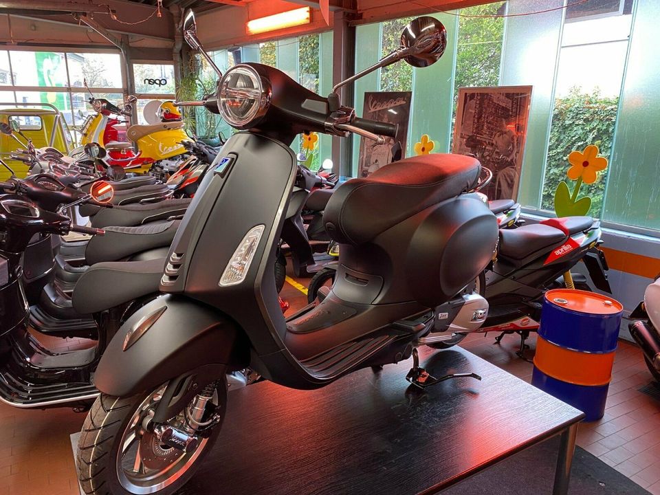 Vespa Primavera S 125 iGET Mod. 24  - d. Fz.  - E5+ - Modell 2024 in Leverkusen