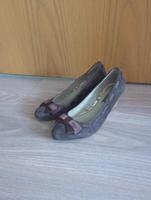 bugatti Schuh mit Keilabsatz Saarland - Wadgassen Vorschau