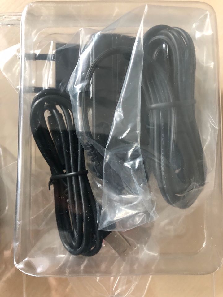 Digitus 4 Port USB 2.0-Hub, schwarz | neu in Wettstetten