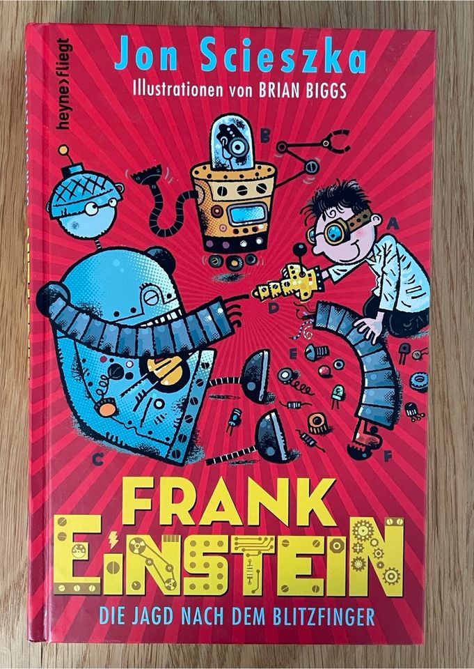 Buch „Frank Einstein - Die Jagd nach dem Blitzfinger“ in Würselen