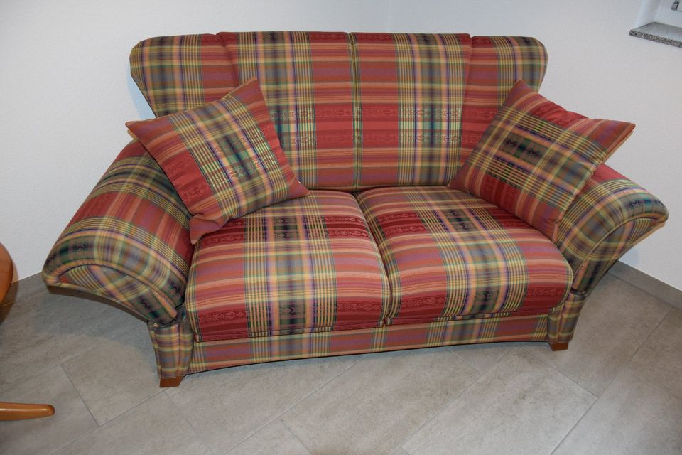 Frommholz Sofa 2-Sitzer, deutsche Markenqualität, neuwertig in Zell