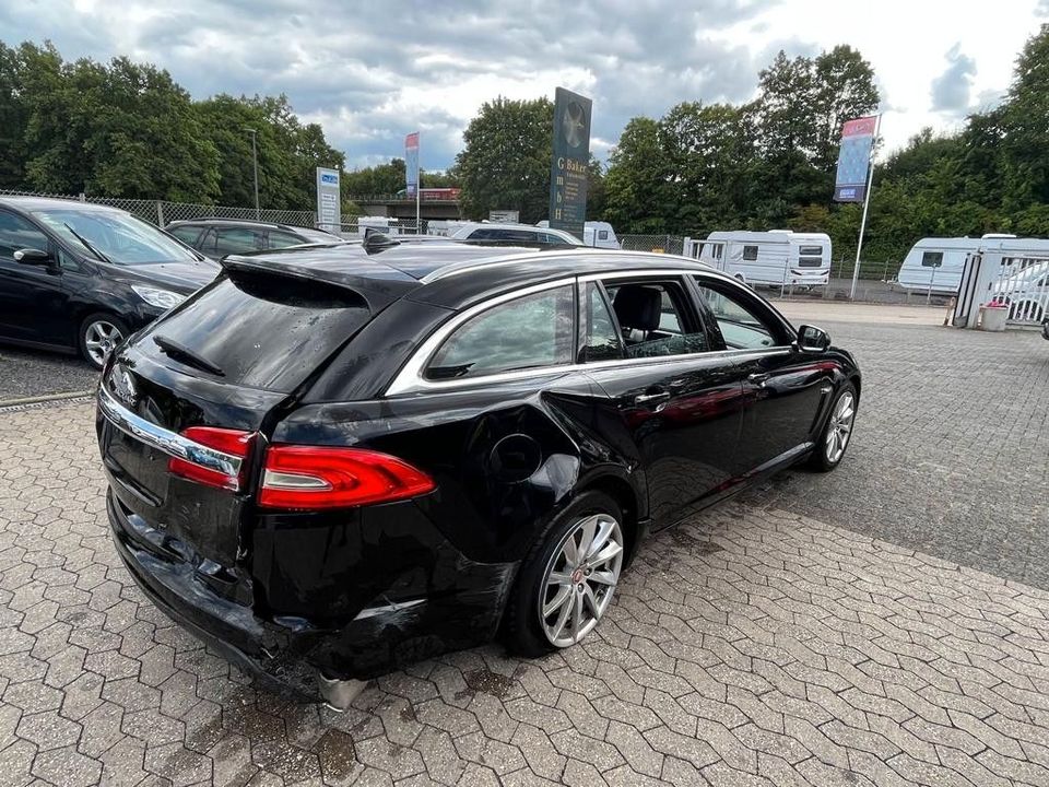 Jaguar XF Sportbrake 2.2 Diesel *Heckschaden* in Plaidt