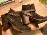 Neue Fiorentini Baker Stiefeletten booties Stiefel schwarz Gr. 39 Niedersachsen - Stadland Vorschau