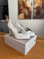 Tamaris Pumps High Heels weiß Hochzeit Brautschuhe NEU Nordrhein-Westfalen - Rheinbach Vorschau