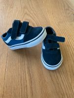 KLEINKINDER OLD SKOOL SCHUHE MIT KLETTVERSCHLUSS Niedersachsen - Wolfsburg Vorschau