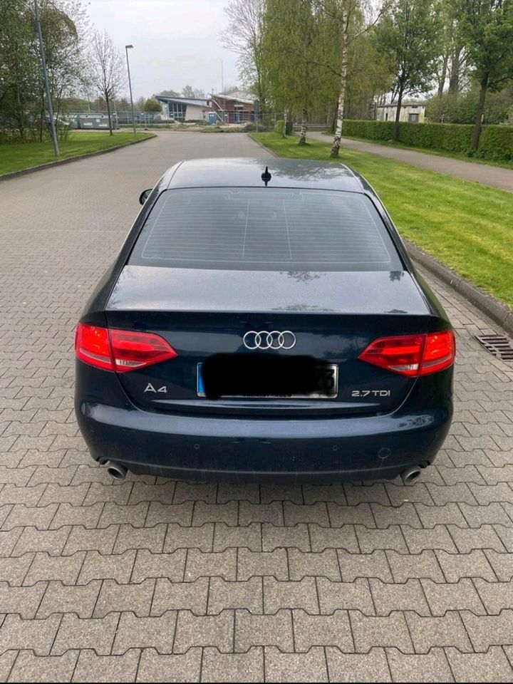 Audi a4 b8 in Essen (Oldenburg)