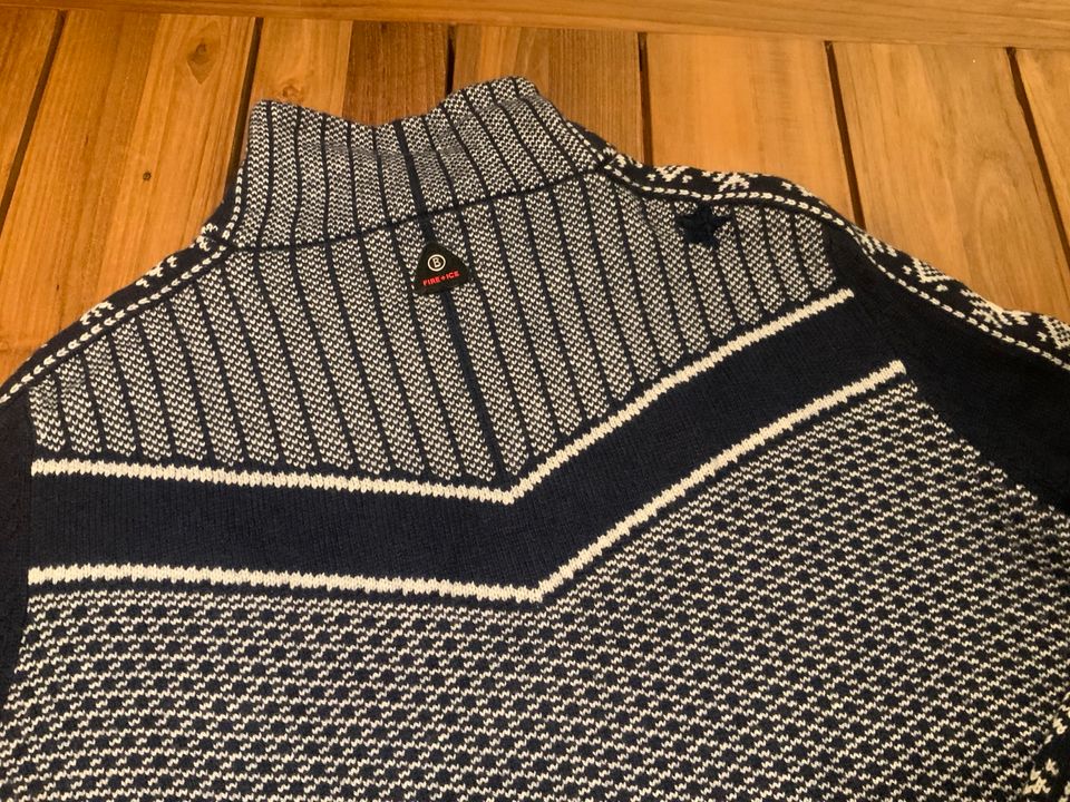 Bogner Strickjacke Gr. 44 Viskose-/Wollmix sportlich in Mielkendorf