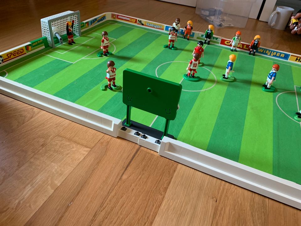 Tipp-Kick Playmobil Fußballstadion in Göttingen