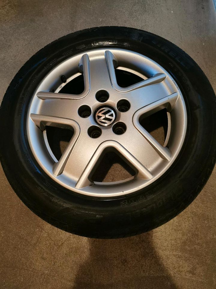 VW Retro-Alufelgen in 7Jx16, 5x112 mm in Marktredwitz