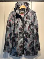 Superdry Regenjacke Sports Mac tropical foliage NEU Nordrhein-Westfalen - Anröchte Vorschau