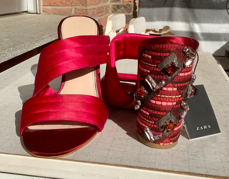 Zara Block High Heels Mules Slip Rot Pink Schmucksteine Strass 40 in Bonn