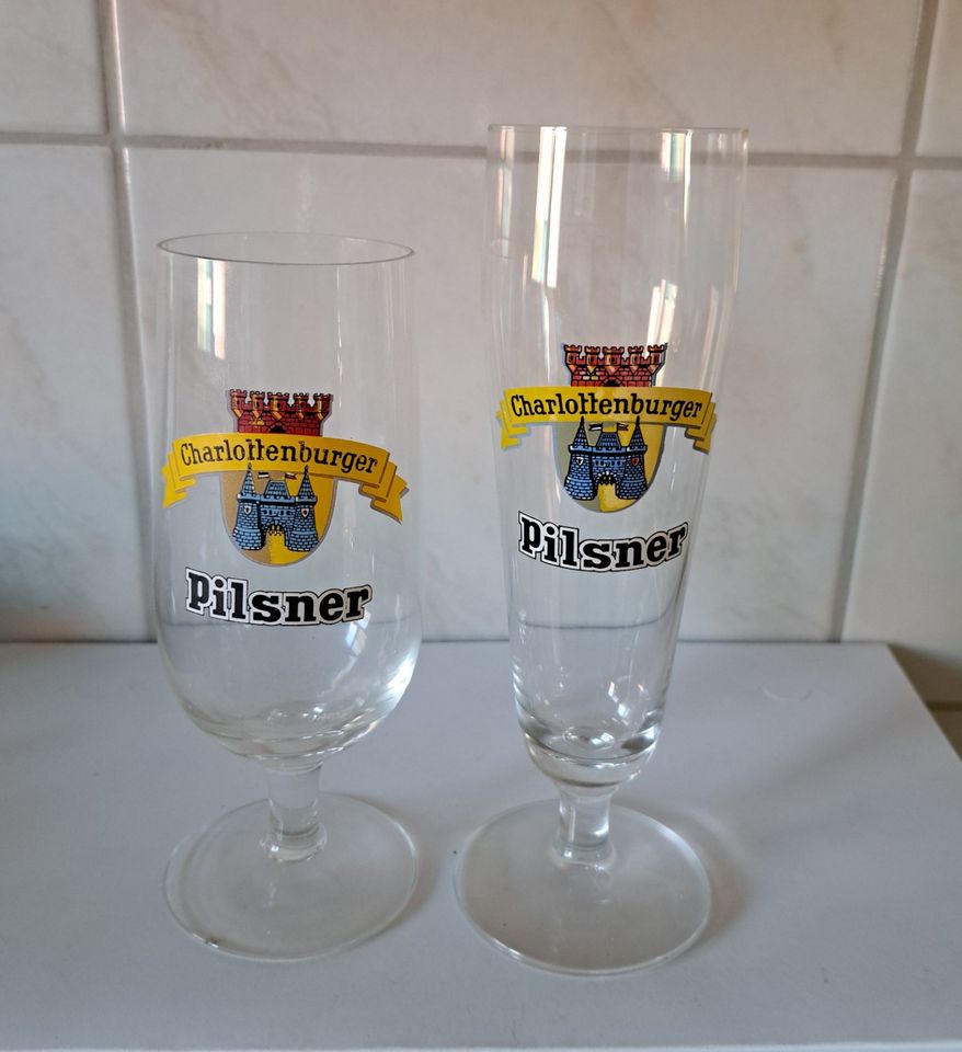 Zwei alte Biergläser Charlottenburger Pilsner 0,2 L & 0,25 L in Goch