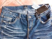COLOURS OF THE WORLD*Jeans*Bermudas*Gr.40*ABSOLUT NEU*Etikett Nordrhein-Westfalen - Brühl Vorschau