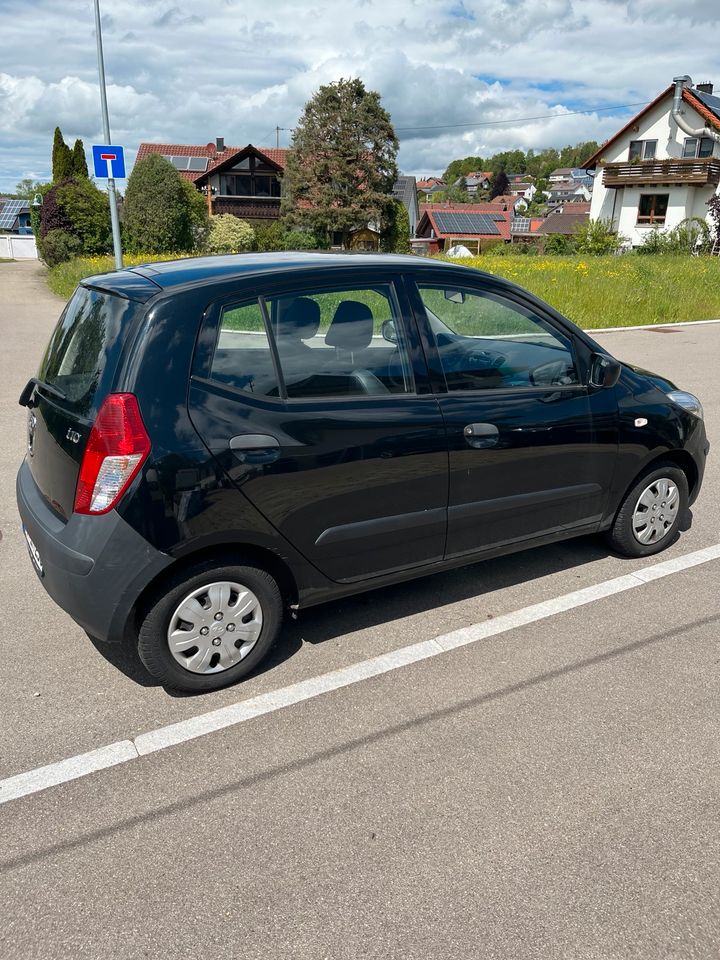 Hiunday i10 Erste Hand gepflegter Innenraum Renterauto in Engstingen