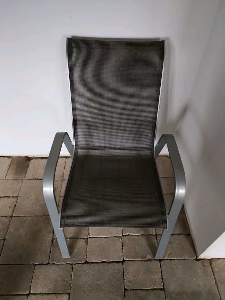 6 Stühle Gartenstühle leicht grau Stuhl in Lauterach