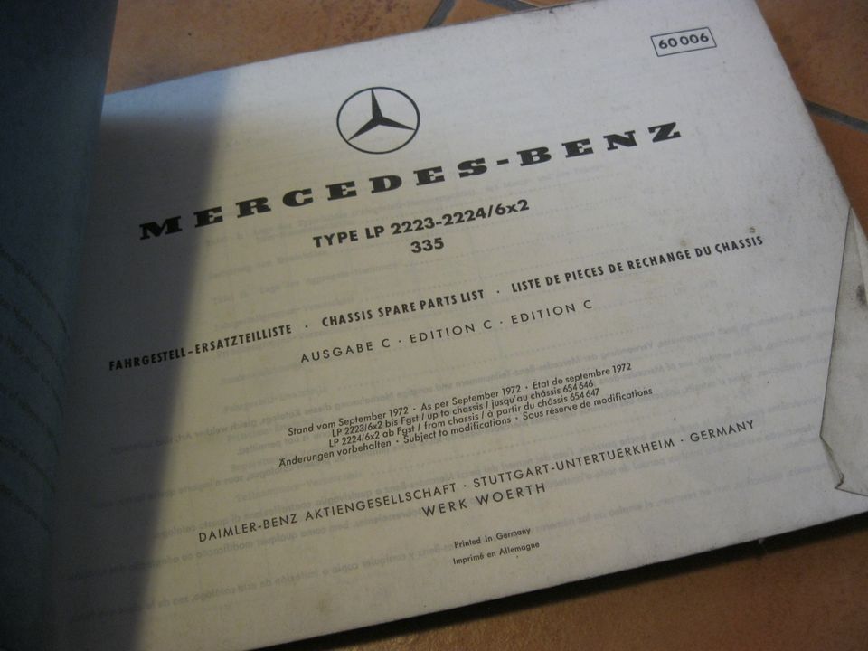 Mercedes Ersatzteilkatalog Fahrgestell LP 2223-2224 6x2 1972 in Osterholz-Scharmbeck