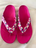 Crocs iconic comfort FlipFlops Sachsen - Oelsnitz / Vogtland Vorschau