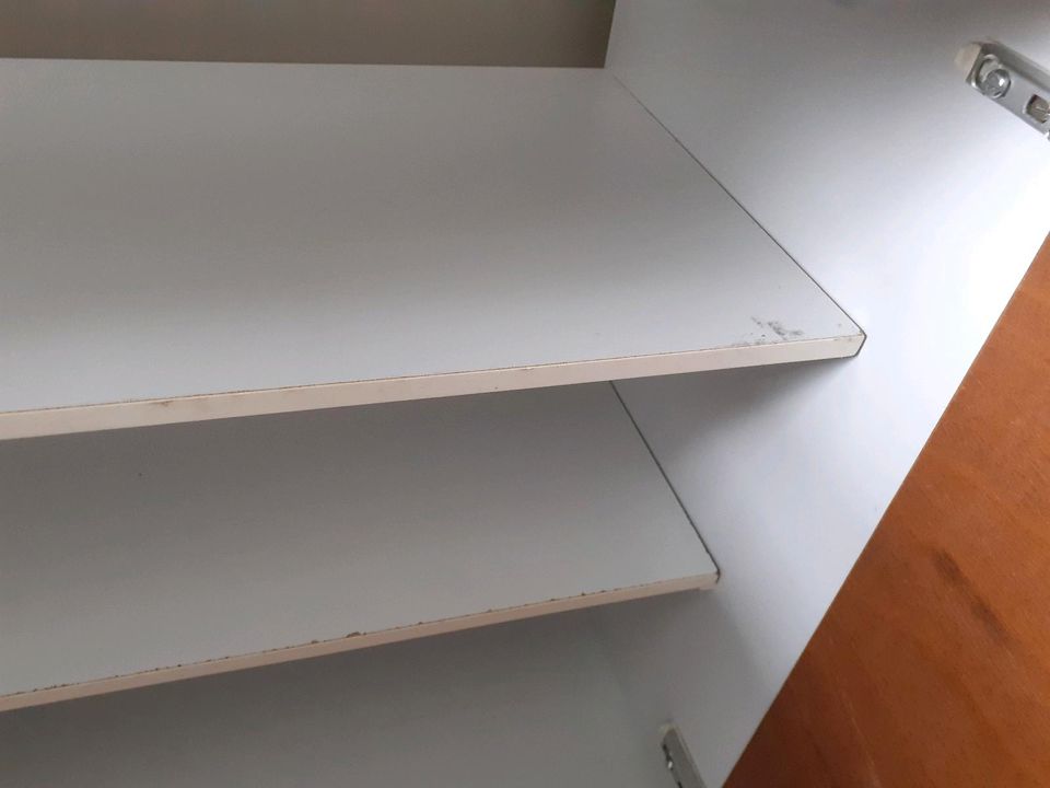 Schöne Kommode Schrank Schubladen Türen Teak-Style in Berlin