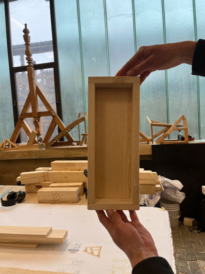 Futterkrug aus Holz für klein Tiere aus Holz ver. Maße in Bielefeld