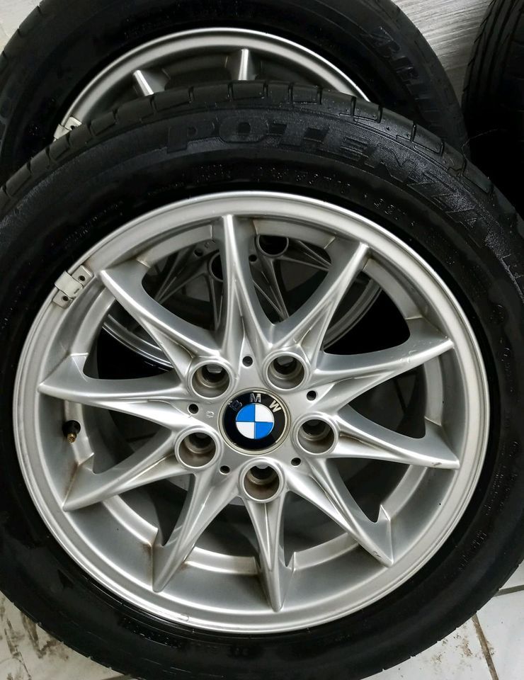 BMW 7J 16 EHZ IS  Alufelge Mit Reifen (4x) 225/50 R16  6758189 in Mönchengladbach