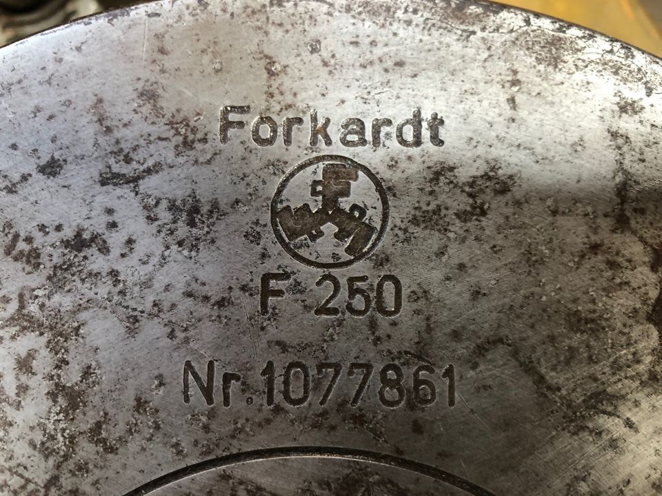Dreibackenfutter Fabrikat Forkardt Typ F 250 (27972) in Tönisvorst