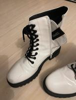 Damenstiefel Nordrhein-Westfalen - Bergisch Gladbach Vorschau
