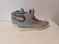 Puma gefütterte Sneaker gr 42 Nordrhein-Westfalen - Merzenich Vorschau