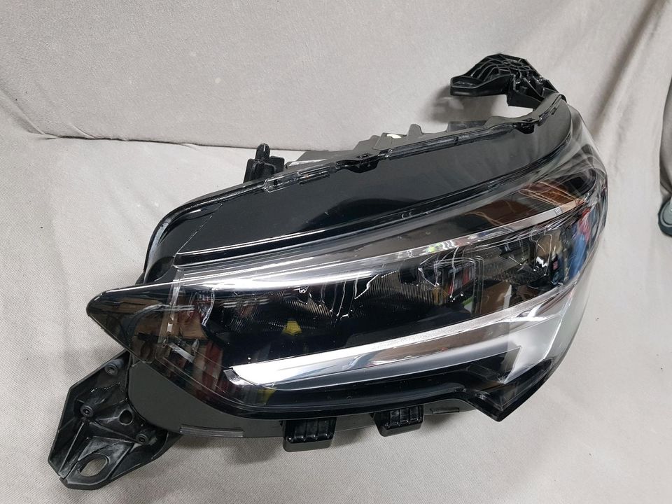 Opel Corsa F Links Led original Scheinwerfer 39162653