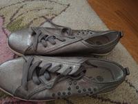 Dockers Sneakers Gr. 41 - kaum getragen:) Silber München - Allach-Untermenzing Vorschau