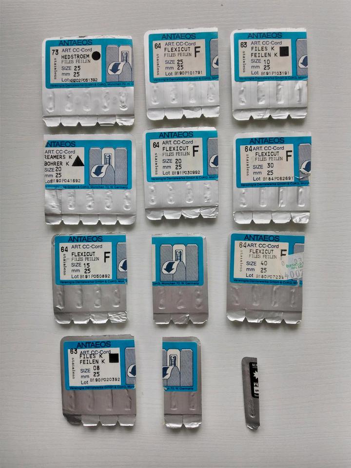 Endodontie,Feilen,Nervnadel,Zahnarzt Zahnarztpraxis Zahnmedizin in Berlin