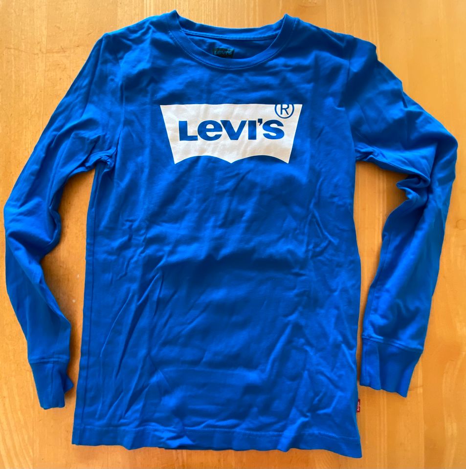 LEVIS Tshirt royalblau Gr. 152 in Schwanstetten